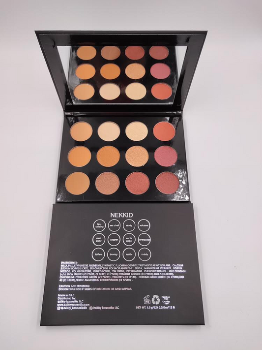 Nekkid eyeshadow palette